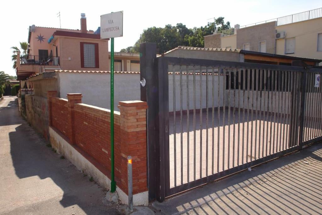 La Casa Sul Mare Villa Agnone Bagni Buitenkant foto